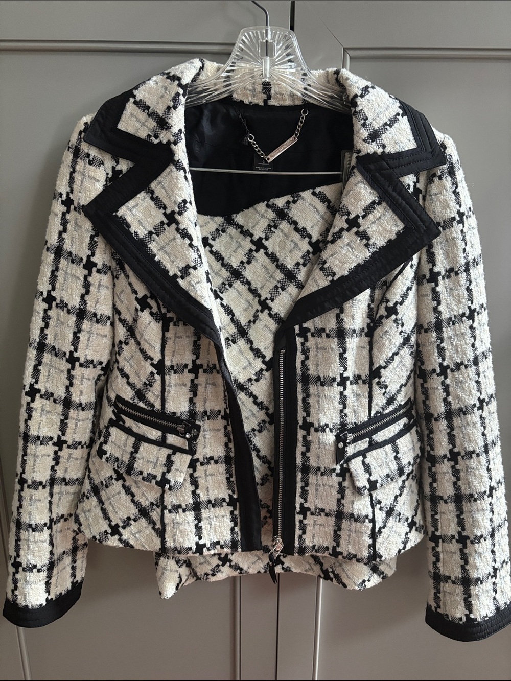White House Black market Tweed Jacket & Skirt set sz 6